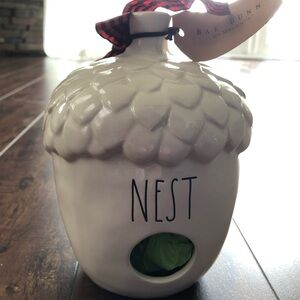Rae Dunn Ceramic Acorn “Nest” Birdhouse